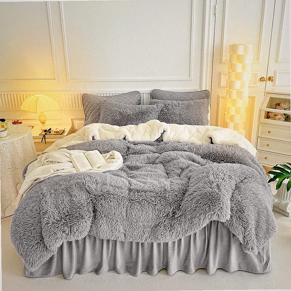 Gray Faux Fur Comforter Set Full/Queen 3 Pieces - 1 Shaggy Comforter 90x90 an...